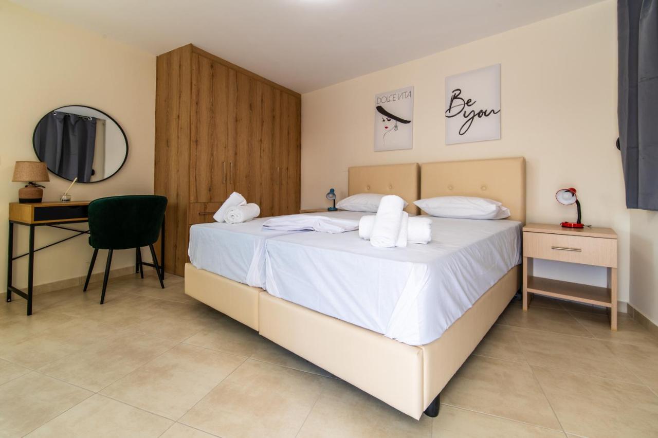 Aphrodite Urban Retreat In Athens Historic Heart Apartment Ngoại thất bức ảnh